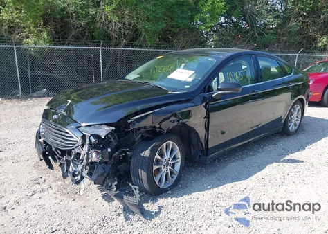 2017 Ford Fusion Hybrid Se z USA, uszkodzony, nr VIN 3FA6P0LU5HR344879